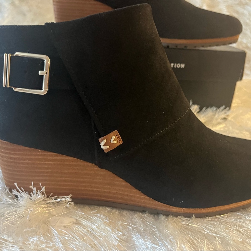 Dr. Scholl's Black Ankle Boots with Buckle